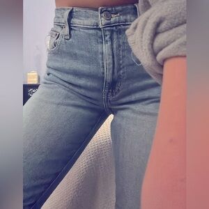 ETICA Brigitte Trumpet Crop Jeans